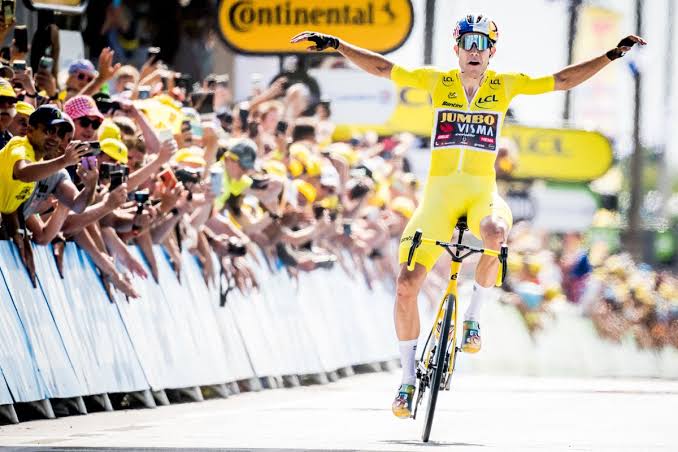 Weinig begrip voor keuze van Van Aerts wedstrijdprogramma: "Ik denk dat je altijd San Remo, Vlaanderen en Roubaix moet doen"