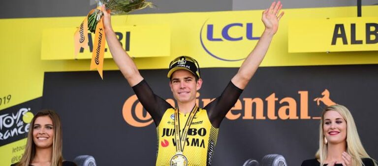 Michel Wuyts onthult het grote geheim achter de populariteit van Wout van Aert