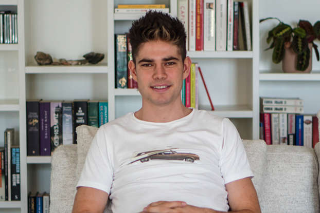 Wout van Aert: Klaar voor de Tour de France met het nieuwe shirt – Tot snel, Wout!