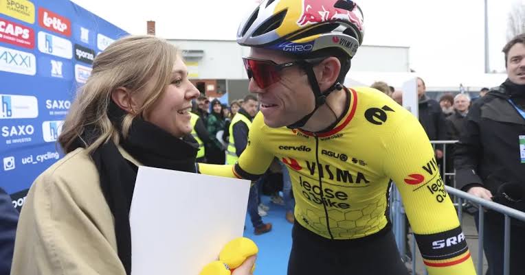 Zojuist binnen: Emotionele oproep van Sarah De Bie voor Wout van Aert schokt het peloton