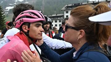 El apoyo incondicional de su madre impulsa la ambición ciclista de Isaac Del Toro