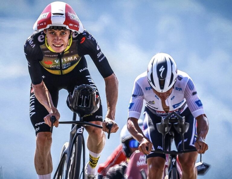 Jonas Vingegaard toont zijn kracht: haalt Evenepoel in in spannende finish