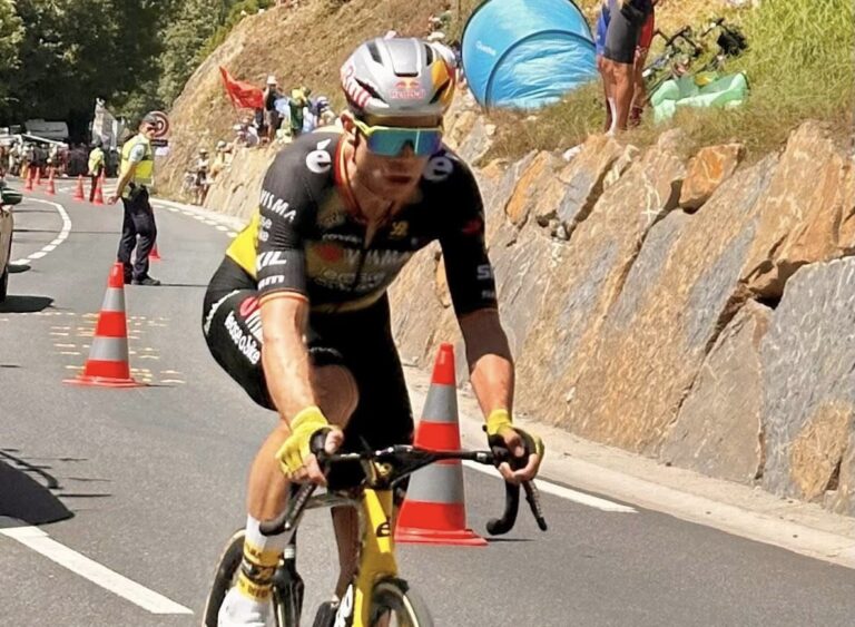 Wout van Aert mikt op sterke finish: "Hopelijk kan ik dit gevoel meenemen naar de laatste week"