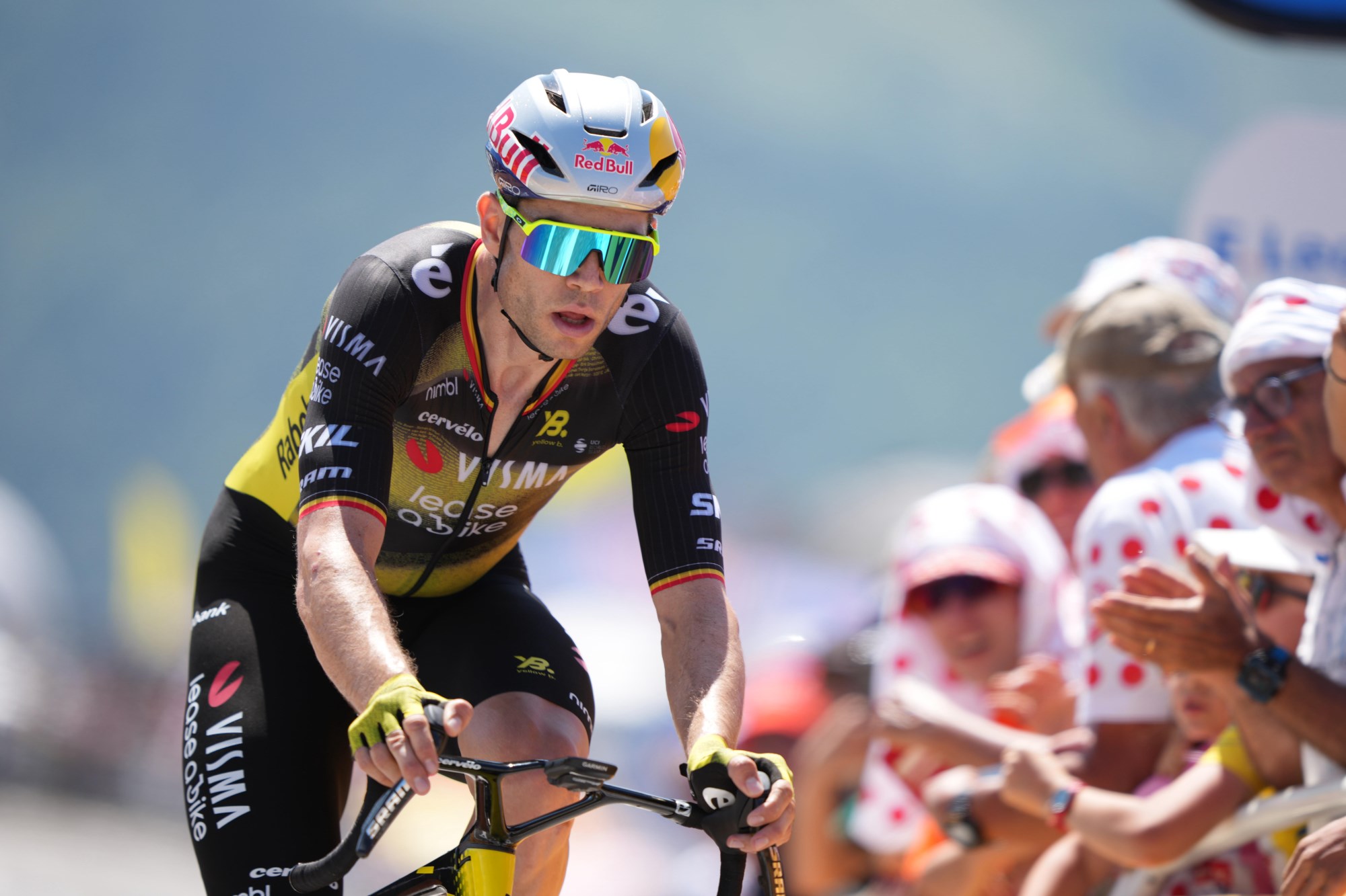 Wout van Aert doet krachtige belofte halverwege de Tour: 'Ik ben mijn fans meer verschuldigd – en ik zal dat waarmaken'