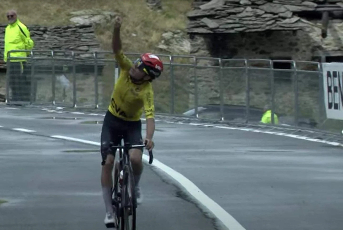 Onstuitbare Widar: Jonge Belg Winnaar Wint Ronde van Val d'Aosta
