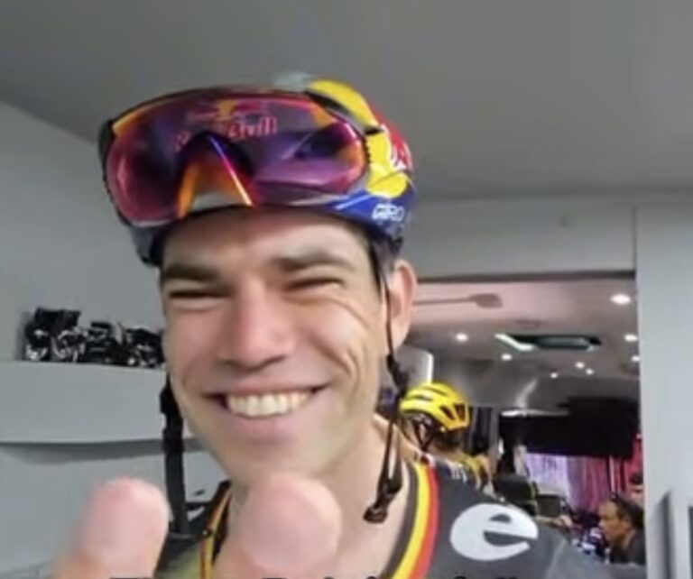 Wout van Aert: De glimlach die de bergen trotseert