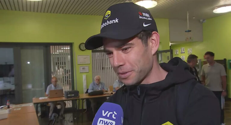 Wout van Aert blikt terug op Parijse zege tijdens Herentals criterium: "Nu zie ik het grotere plaatje"