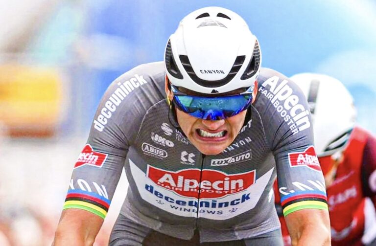 Van der Poel klopt De Lie in Geraardsbergen en houdt hoop op Renewi Tour levend